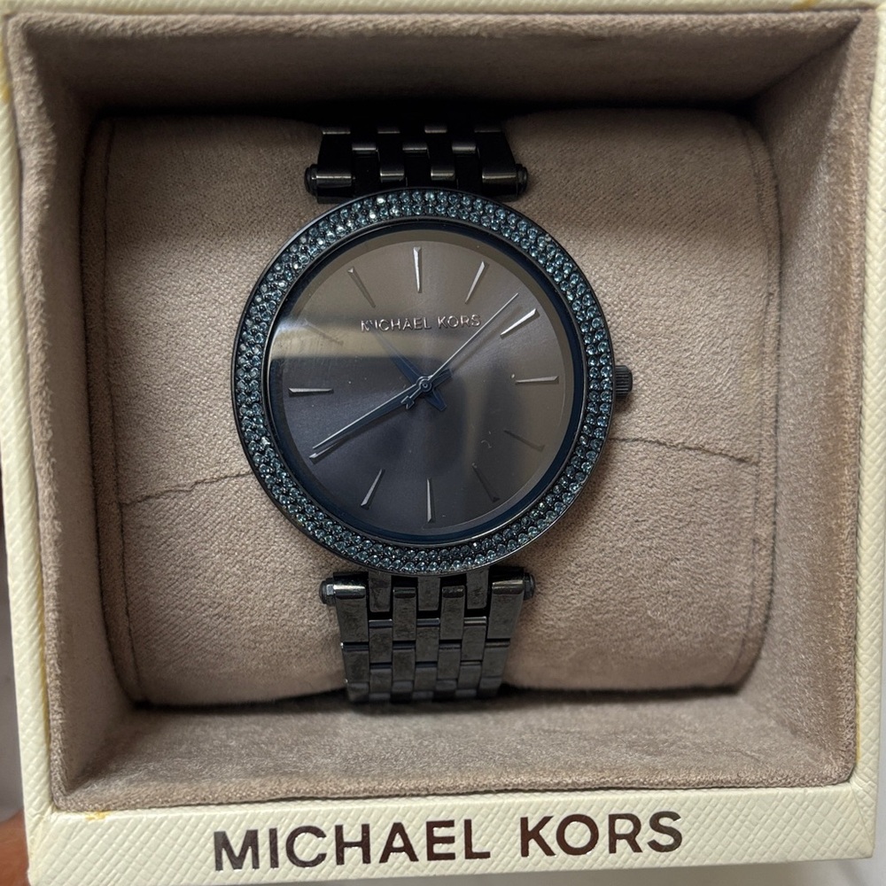 Michael Kors Dark Tone Woman’s Watch